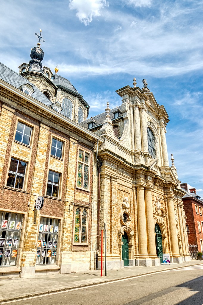 HDR kerkfotografie bedevaart basilique basilica basiliek Hanswijkbasiliek olv hanswijk La Notre-Dame our lady onze lieve vrouw rooms katholiek religie religion bedevaartsoord